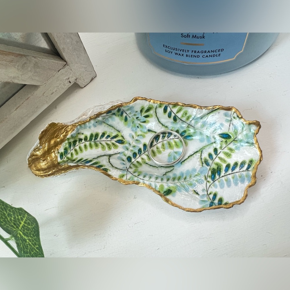 Botanical Leaf Oyster Shell Dish